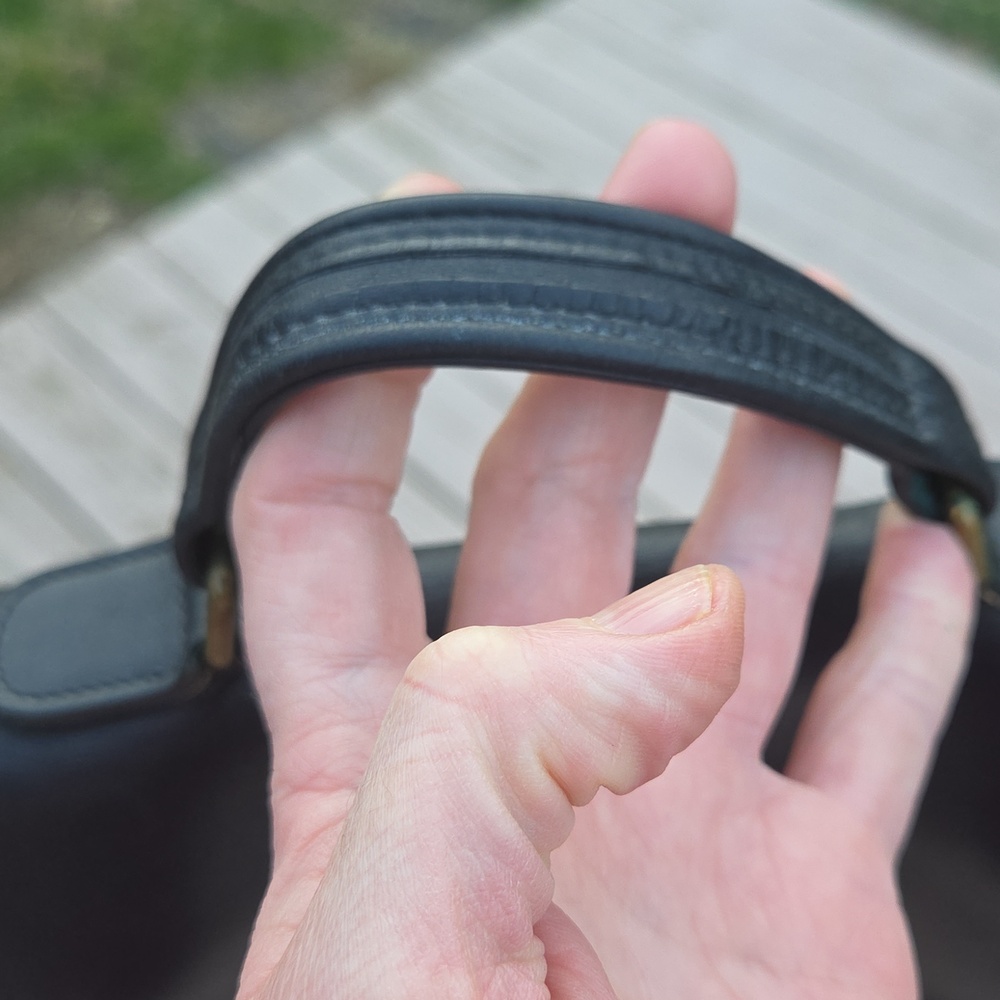 Coach Vintage Station 5130 Bag 1992 Black Leather $500 Estimated Retail GUC - Picture 6 of 17